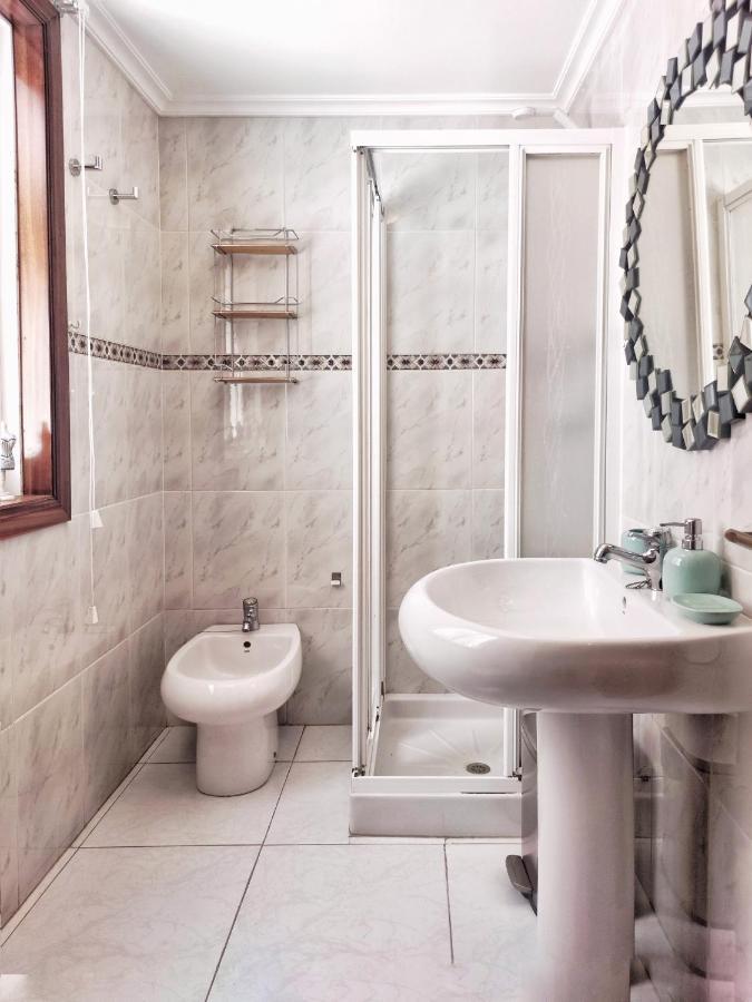Desconectaengalicia Rosalia, 100M Playa Silgar Apartman Sanxenxo Kültér fotó